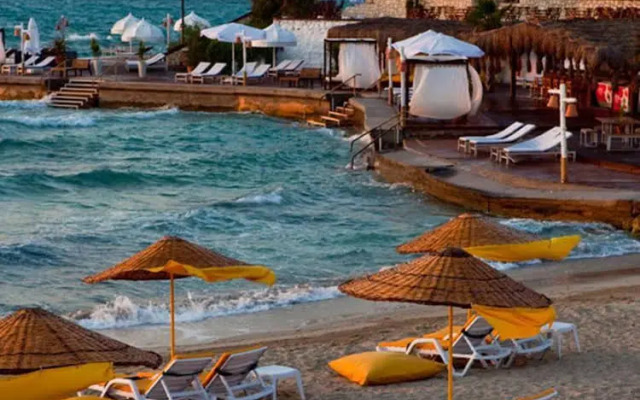 Lemon Hotel And Beach