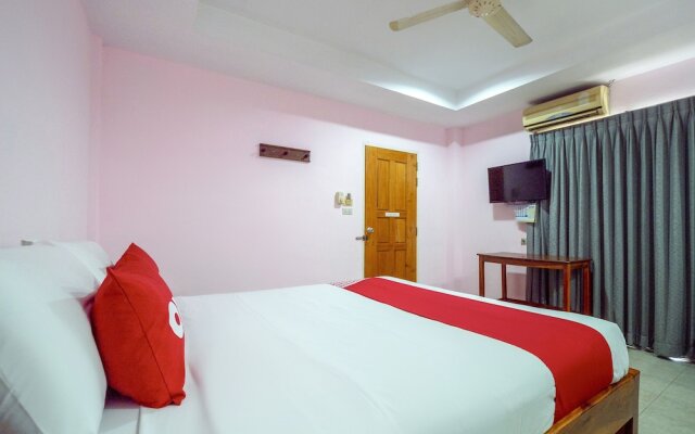 OYO 1065 Greenery House (Vaccinated Staff)