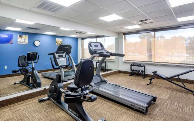 Comfort Inn & Suites Atoka-Millington
