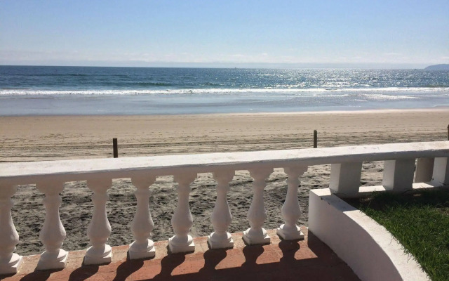 Quinta Pacifica Beachfront Villas