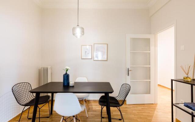 Acropolis Heart 2Bd Apartment In Plaka By Upstreet