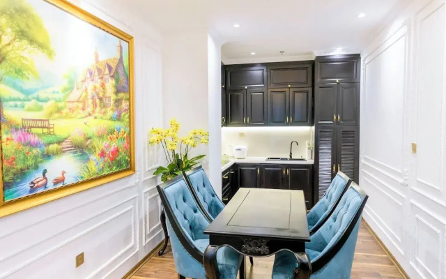 Leo Mansion Luxury Serviced Apartment