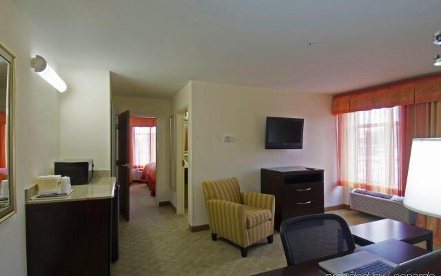 Best Western Plus Cecil Field Inn & Suites