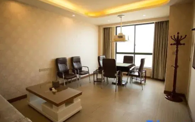 Yiyang Jiu Duan Line Boutique Hotel