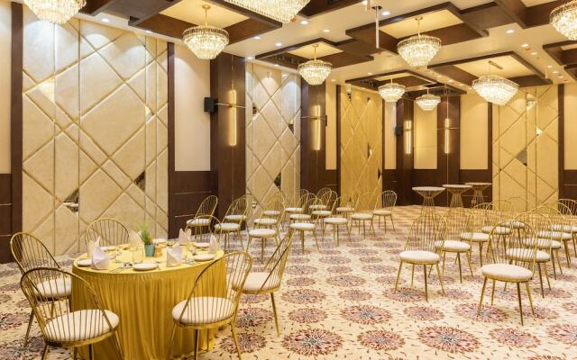 Royal Rawal - Luxury Boutique Hotel