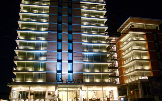 Hotel Velvet Plaza