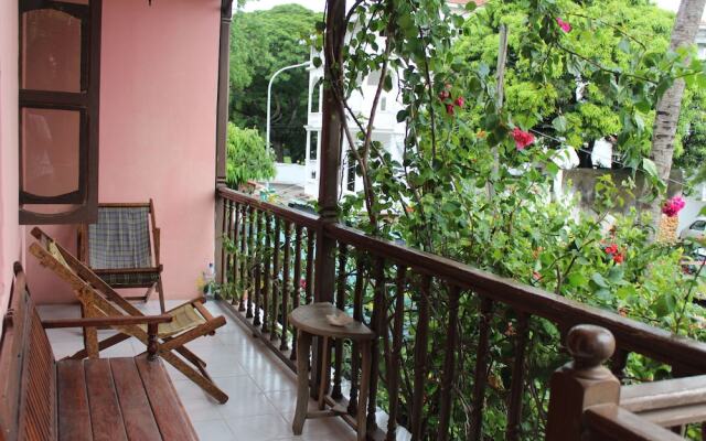 Garden Lodge