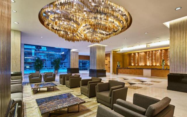 Four Points by Sheraton Shanghai, Daning