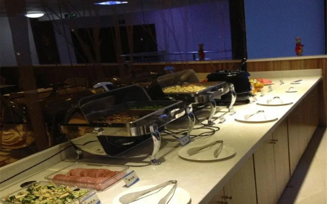Yake E-Home Kuaijie Hotel Luquan Branch