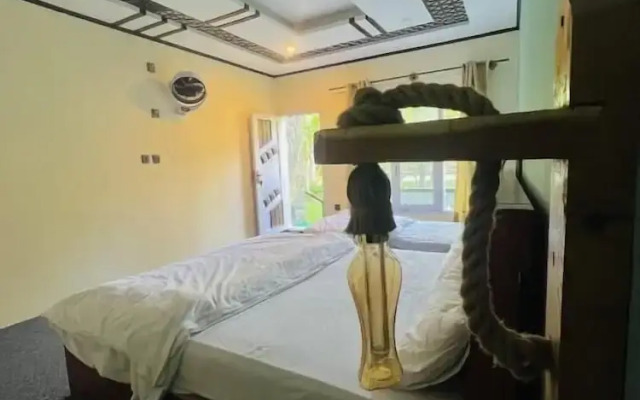 Apricot Spring Resort