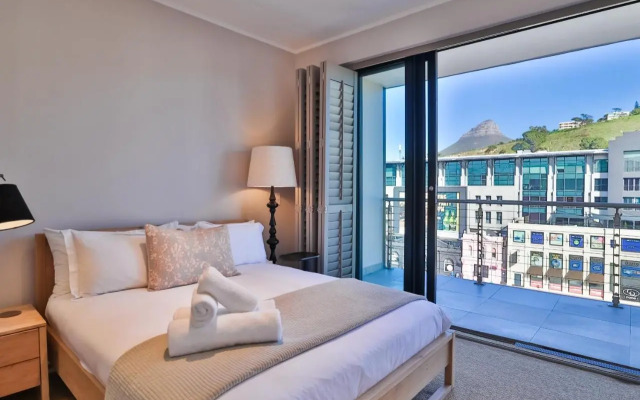 Rockwell 613 by CTHA, Cape Town