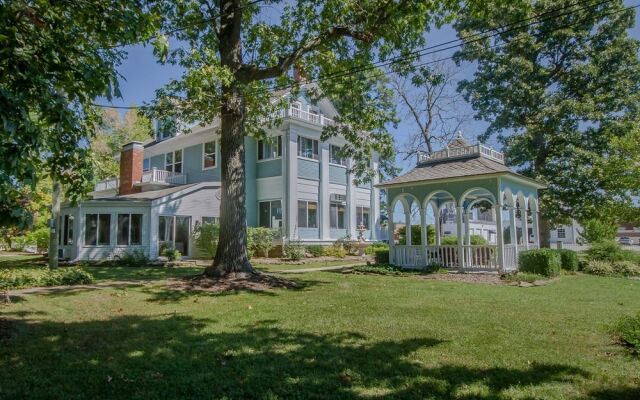 The Dickey House Bed & Breakfast