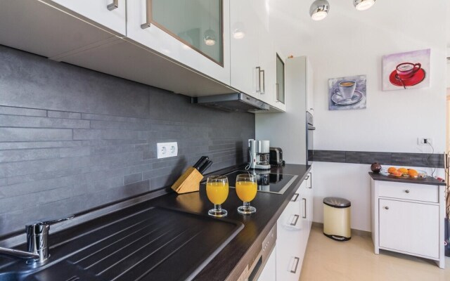 Amazing Home in Fazana With Wifi and 2 Bedrooms