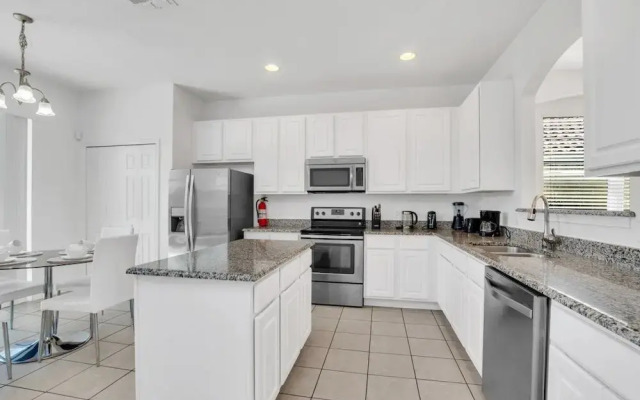 400viola 6 Bedroom Villa