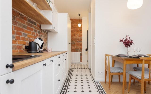 Atmospheric Apartment by Renters