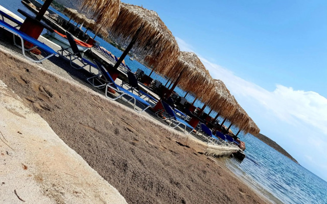 Kiani Akti Hotel