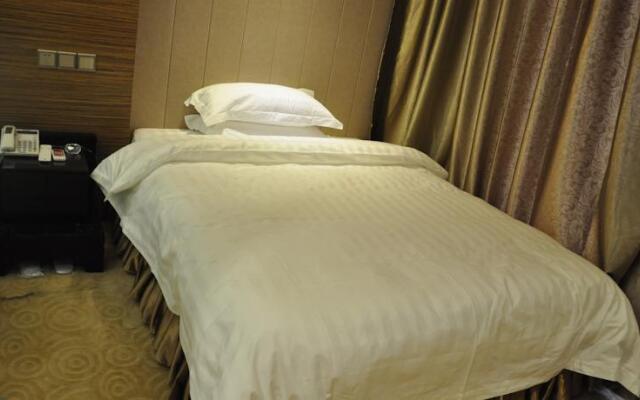 Manzhouli Aolong Business Hotel