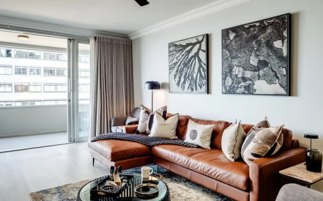 Cape Towns Charming Seaside Avaya Apartment