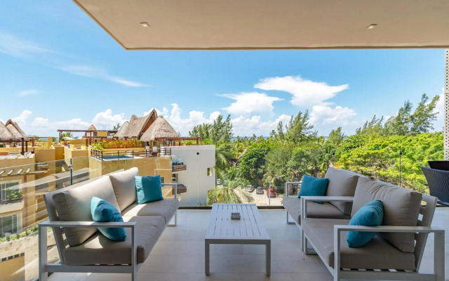 Casa Ceiba at Miranda