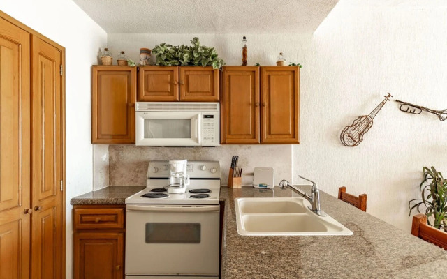 Sonoran Sea 1BR SSE 212 by Casago