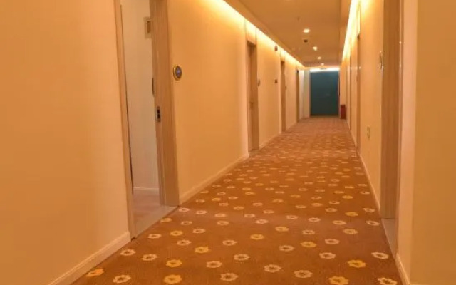 Pebble Motel (Shanghai Beidi Road)