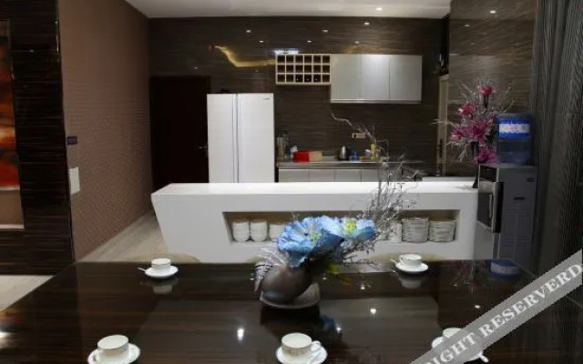 Xibei Shangshu Hotel (Baoshan Railway Station)