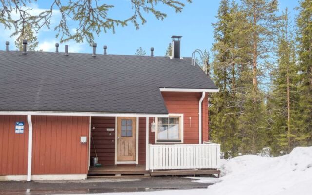 Holiday Home Nuottiukko