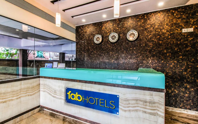 Fabhotel Sahar Garden