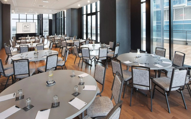 Hôtel AC Montréal Centre-ville