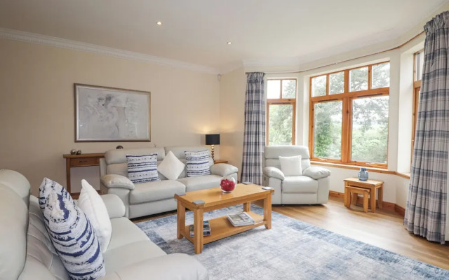 Rossie Lodge
