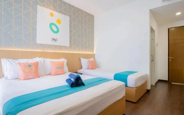 Sans Hotel Box Mansion Surabaya