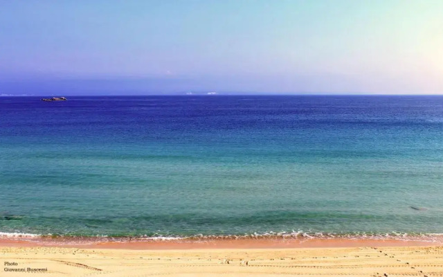 Hotel Sandalion