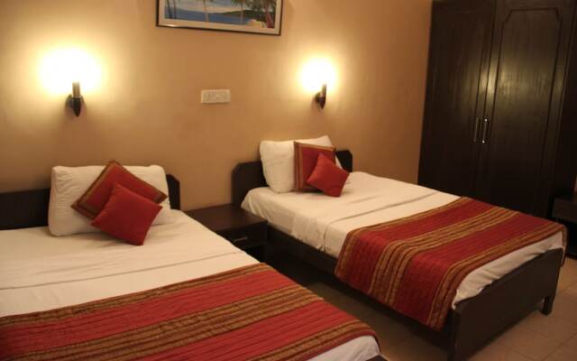 Hotel Doves Inn