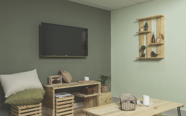 The Homee Cozy Modern Studio Apartment – Guest Rooms – Ho Chi Minh City