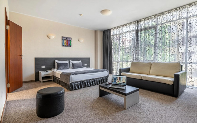 Hotel Noris