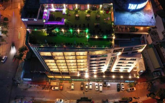hotelImage