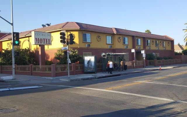 Central Inn Motel on 41 Street