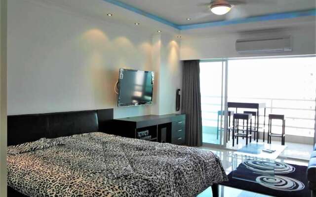 "view Talay 8 Large Studio Apartment With sea View Pattaya"