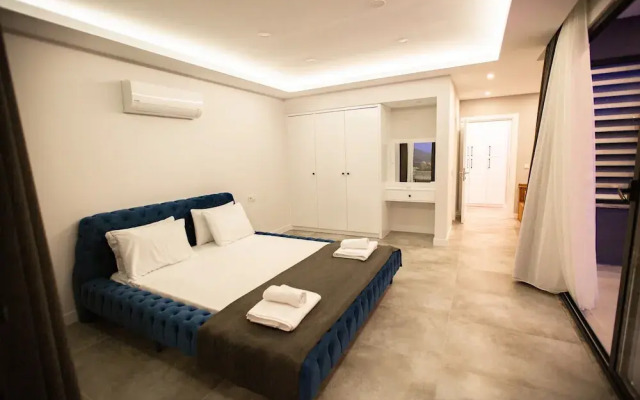 Golden Villas