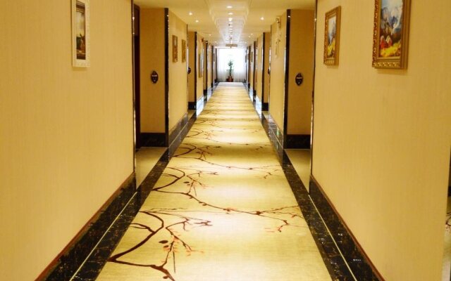 Huayi Business Hotel