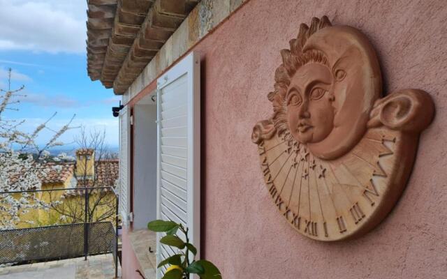 Adorable Maison Indépendante 30m2 avec Piscine en saison
