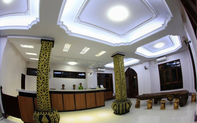 Hotel Sincere Smile Bagan