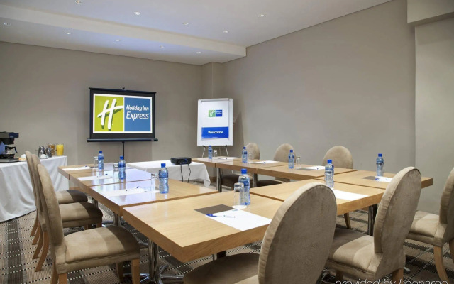 Holiday Inn Express Cape Town City-Centre by IHG
