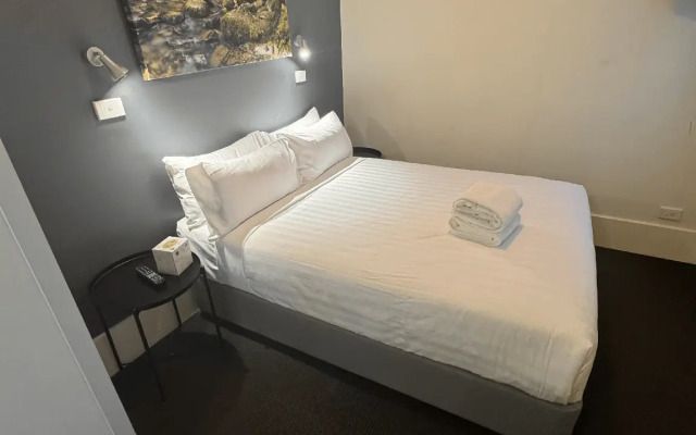 YHA Melbourne Central