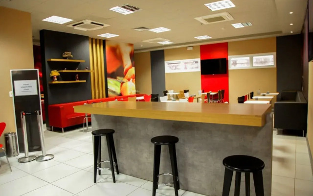 ibis Bacabal