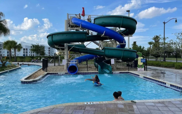 Luxury fun 9BR Near Disney Villa