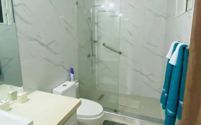 1 Bedroom Mountain Retreat New Kingston