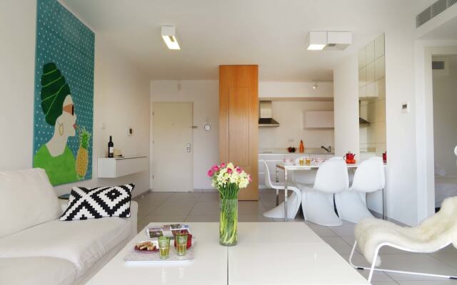 Beautiful  Apt Neve Tzedek Terrace N12