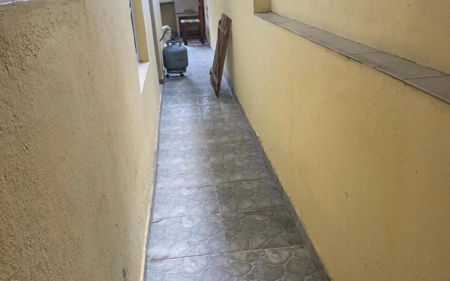 Casa Agradável há 80 metros praia toninhas