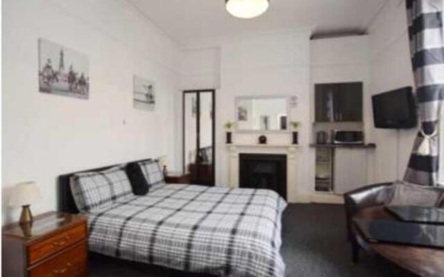 Barrie Guest House